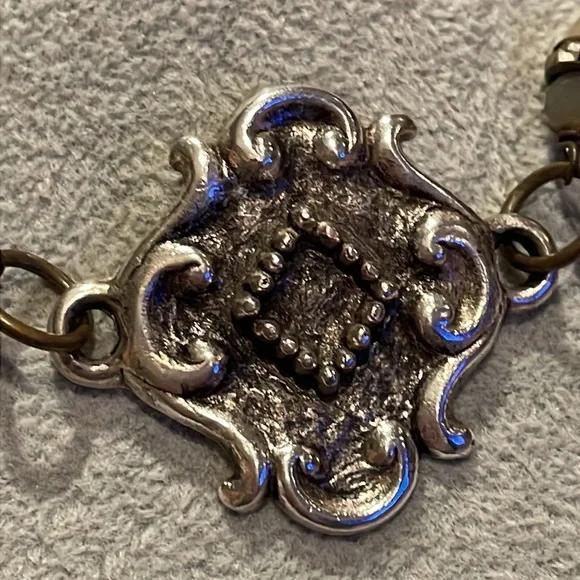 Vintage Medallion Necklace Crystal and Glass beaded rhinestones - Picture 2 of 11